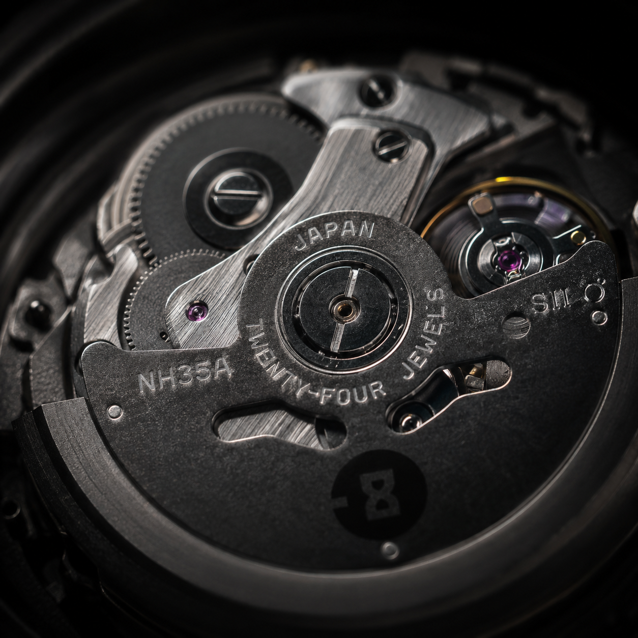 Seiko NH35 movement assembly