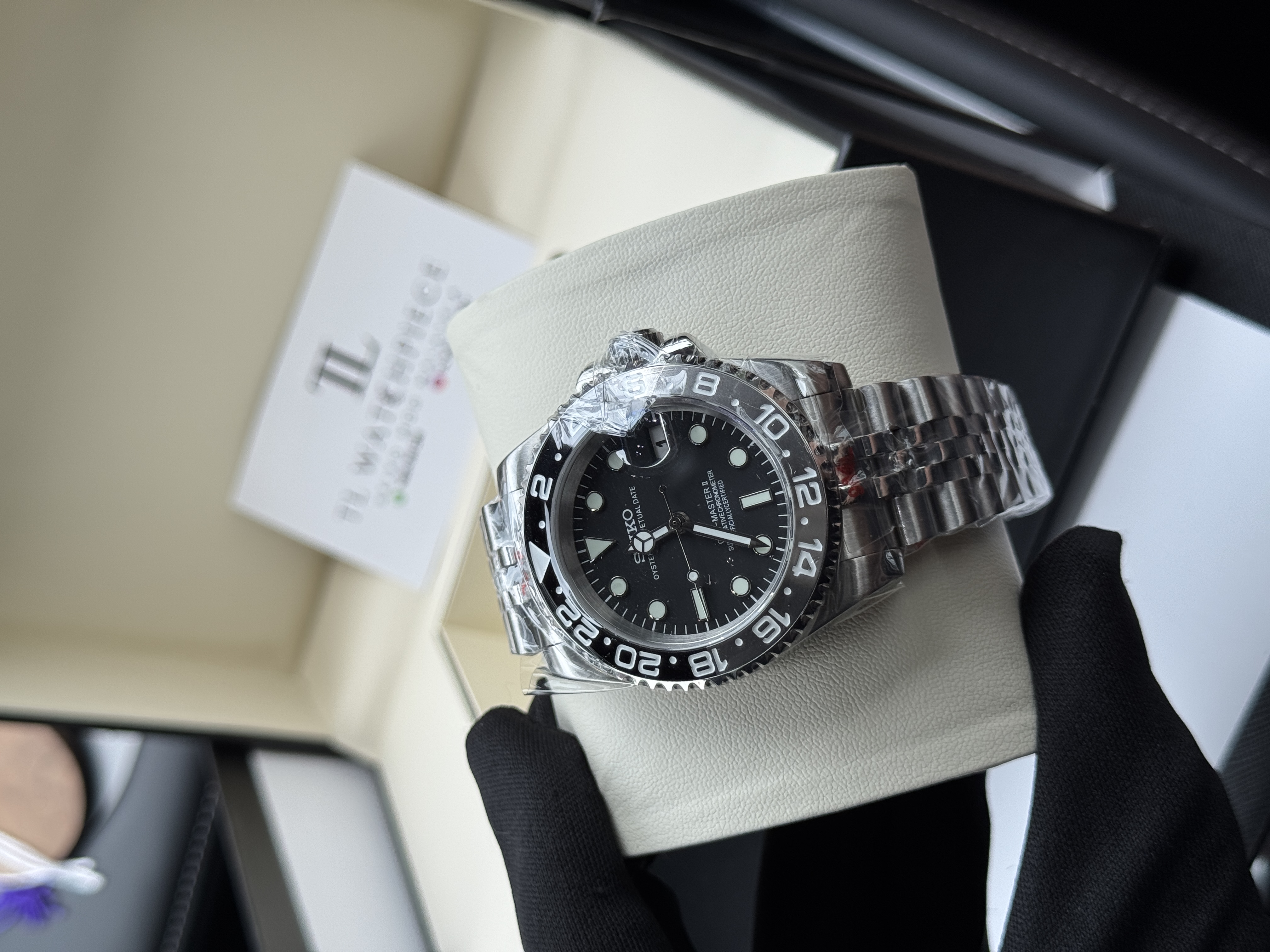 Seiko Mod Bruce Wayne NH35A