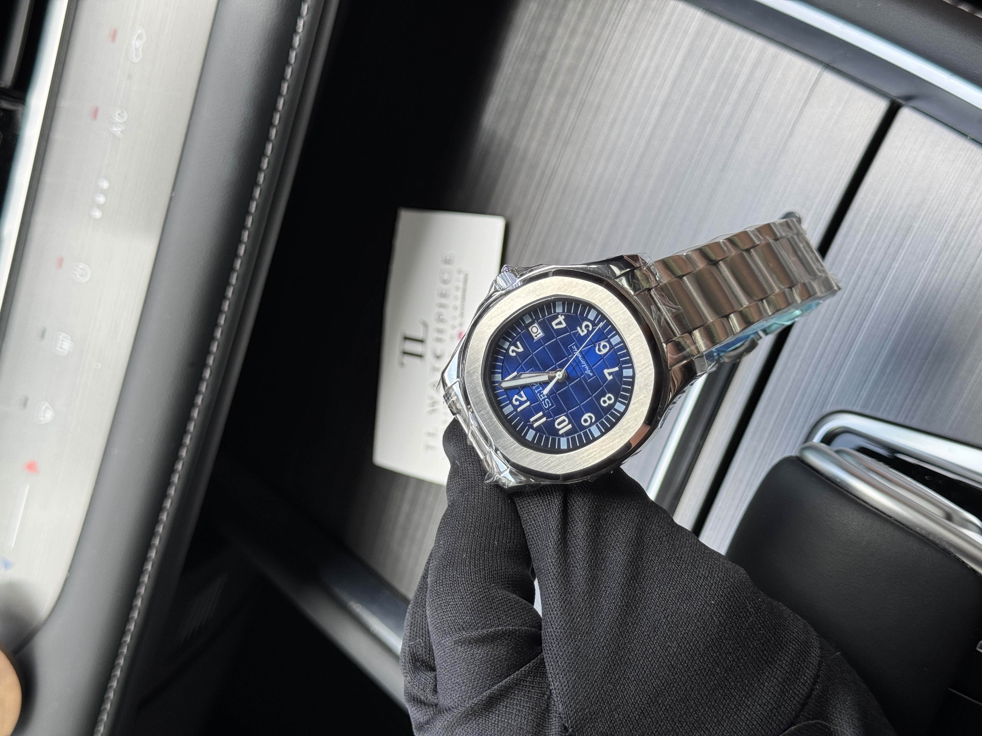 Seiko Mod Nautilus Classic 40mm Gradient Blue Dial